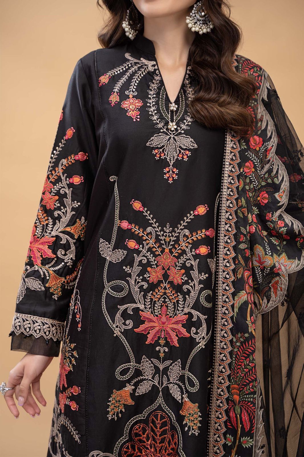 MARIA B SATEEN LAWN COLLECTION 2025