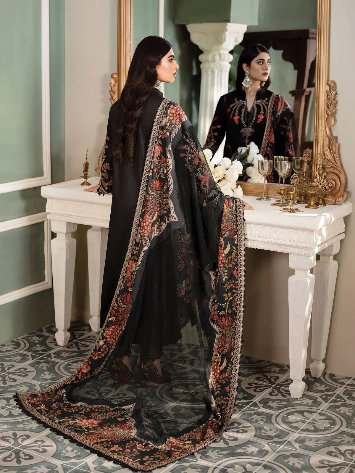 MARIA B SATEEN LAWN COLLECTION 2025